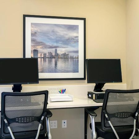 Candlewood Suites - Miami Exec Airport - Kendall By Ihg Country Walk Extérieur photo