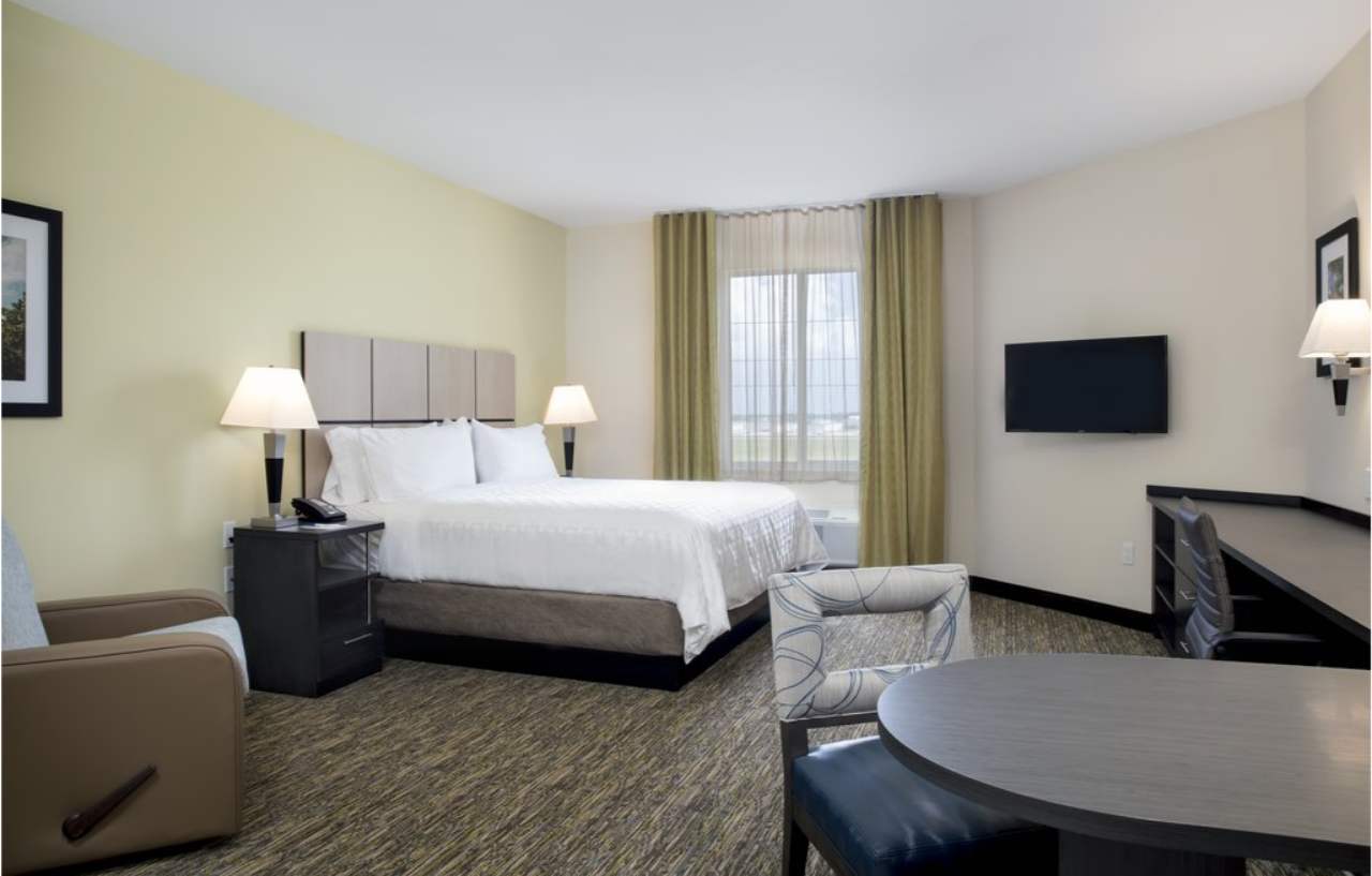 Candlewood Suites - Miami Exec Airport - Kendall By Ihg Country Walk Extérieur photo