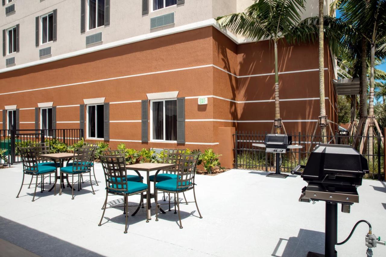 Candlewood Suites - Miami Exec Airport - Kendall By Ihg Country Walk Extérieur photo