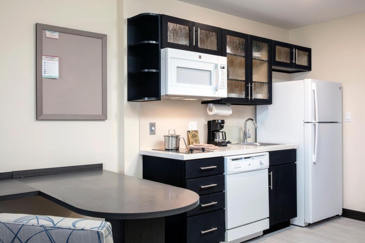 Candlewood Suites - Miami Exec Airport - Kendall By Ihg Country Walk Extérieur photo