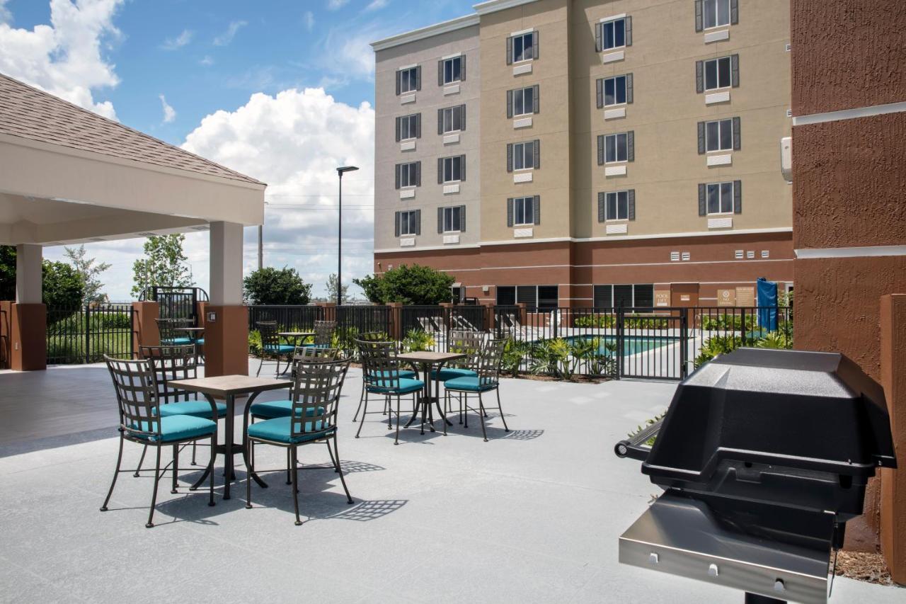 Candlewood Suites - Miami Exec Airport - Kendall By Ihg Country Walk Extérieur photo
